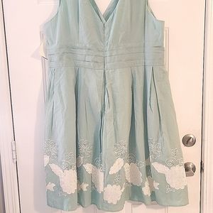 Blue and White Sleeveless Dress Size 24W